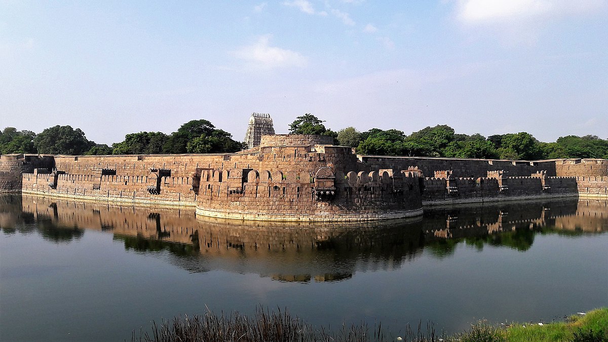 Historic Vellore Fort and the Jalakandeswarar Temple