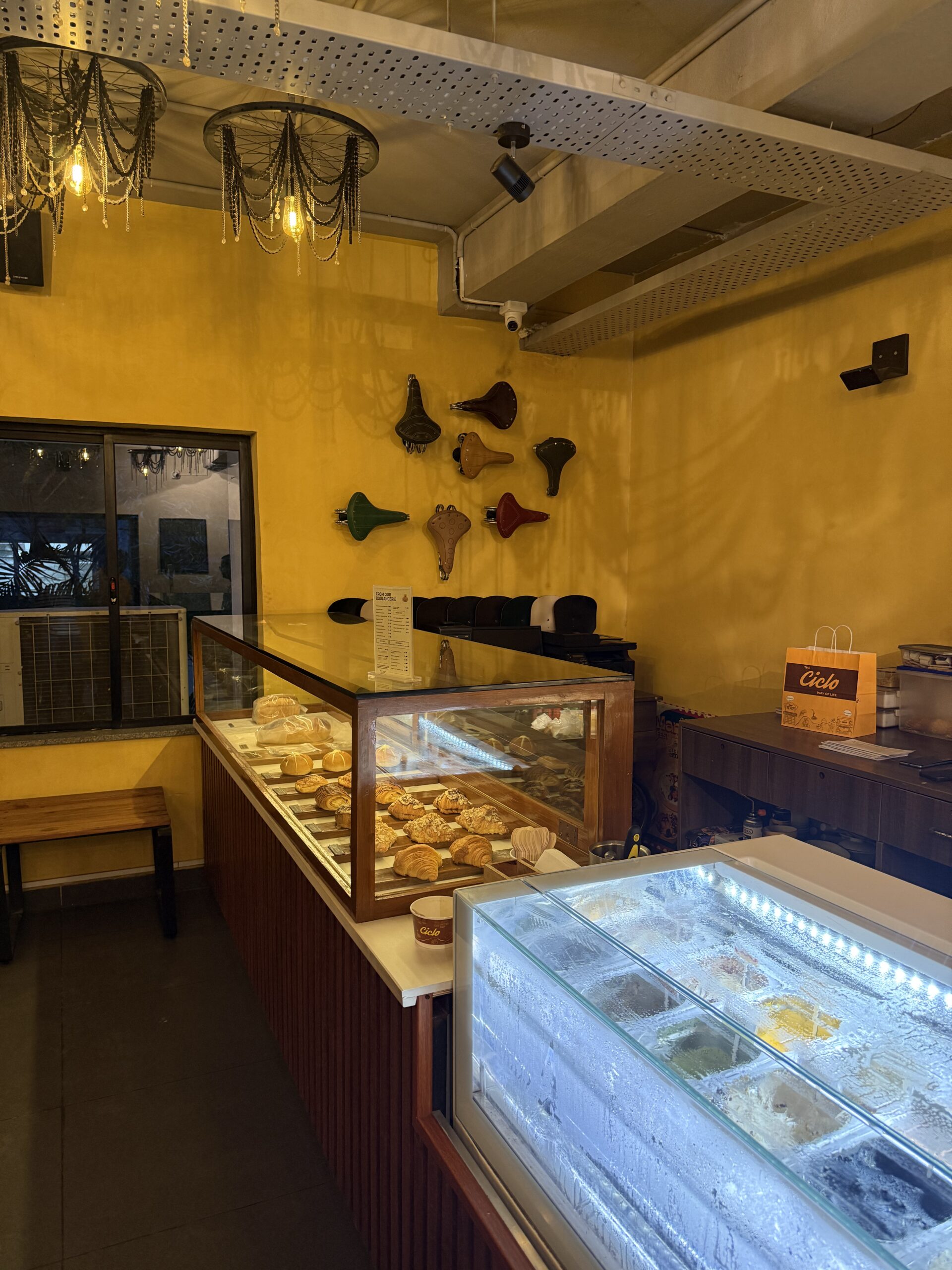 Ciclo Café Anna Nagar Chennai café interior