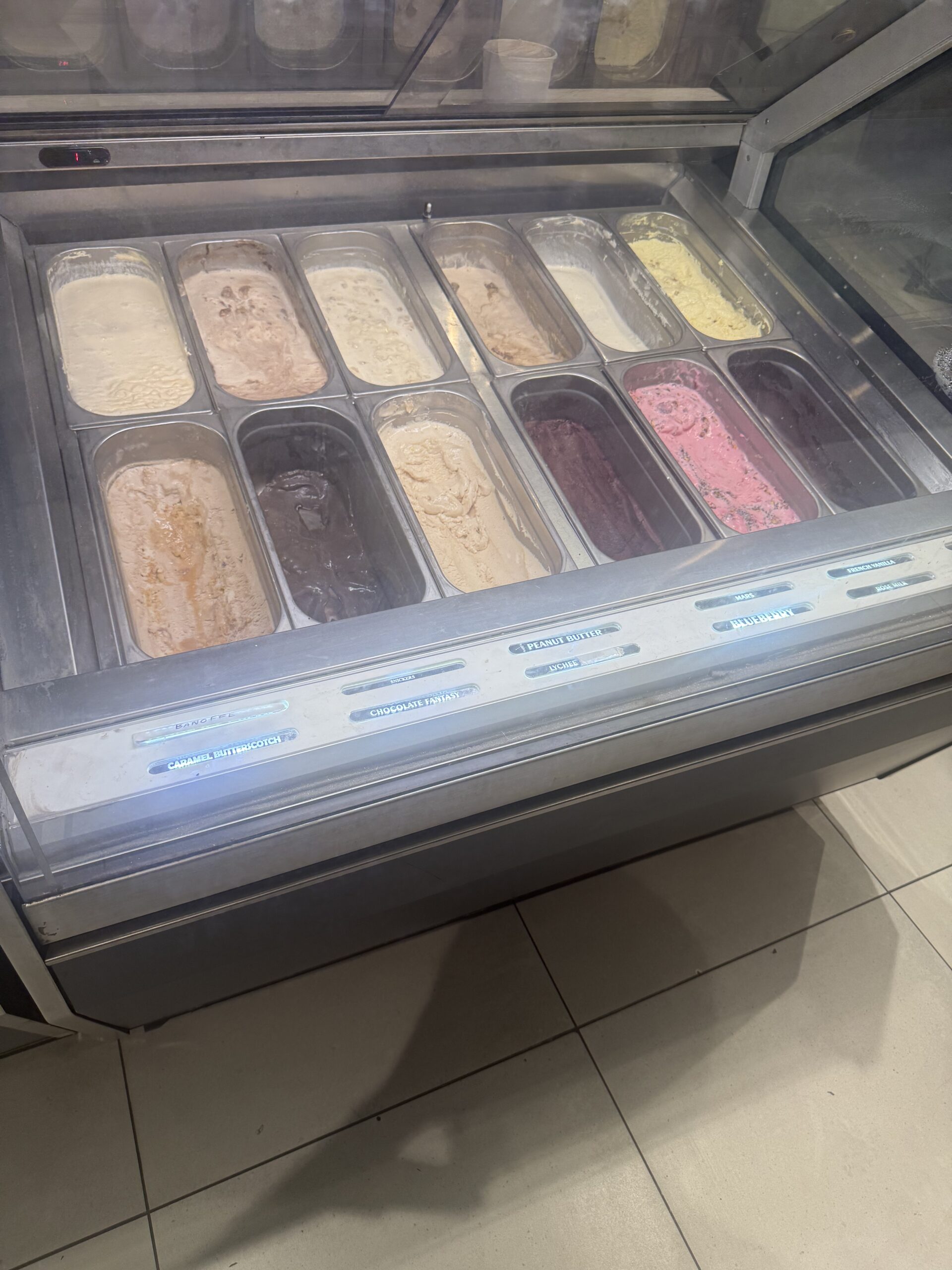 Pantry D'Or Anna Nagar Chennai ice creams and desserts