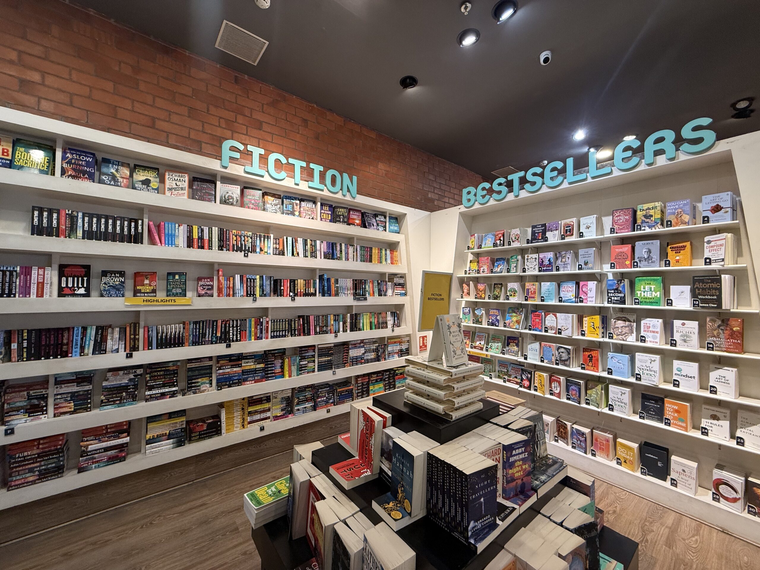 Fiction and bestselling books at Crossword Chennai
