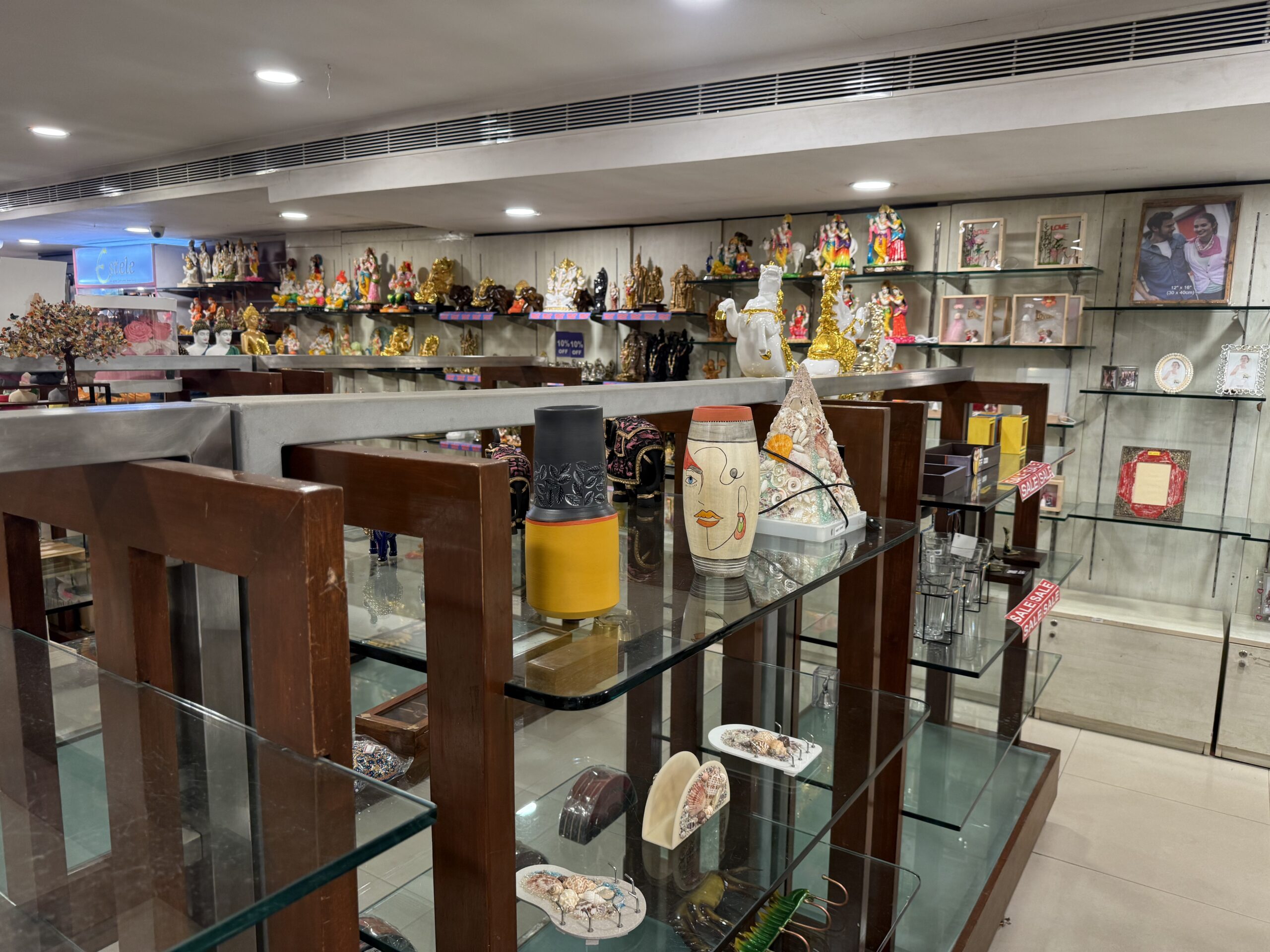Art and coffee table books at Odyssey Bookstore Chennai