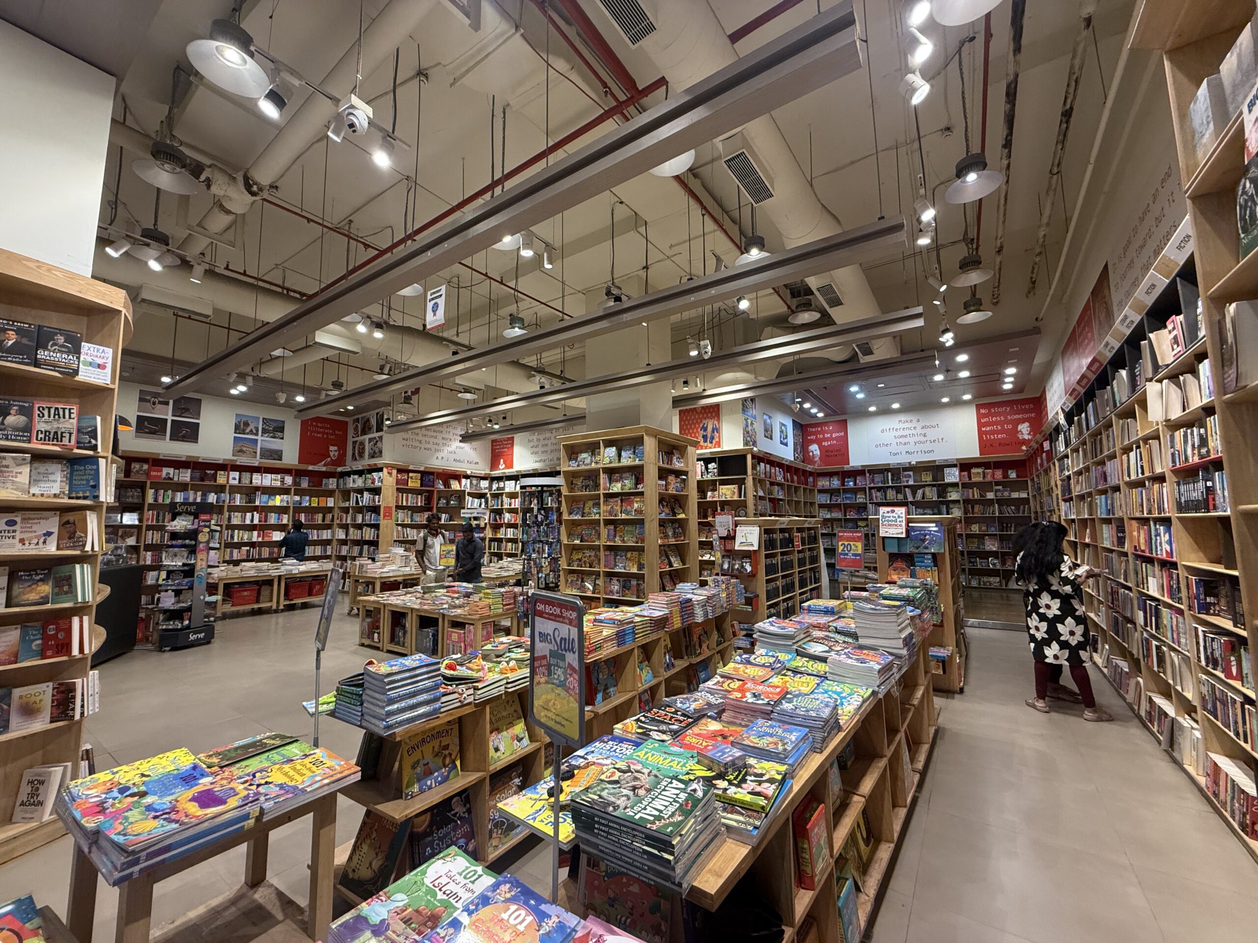 Entrance of Om Book Shop at Phoenix Marketcity Velachery Chennai